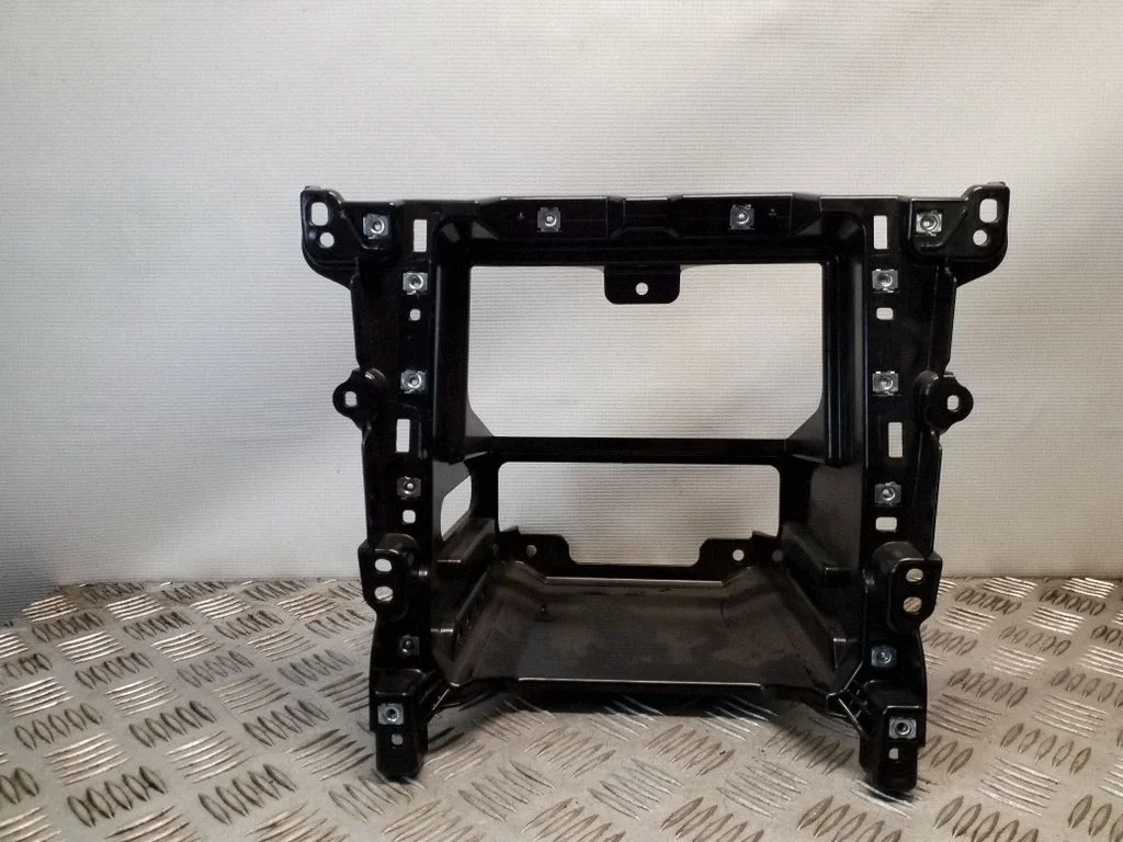 Muu armatuurlaua osa DS7318888A