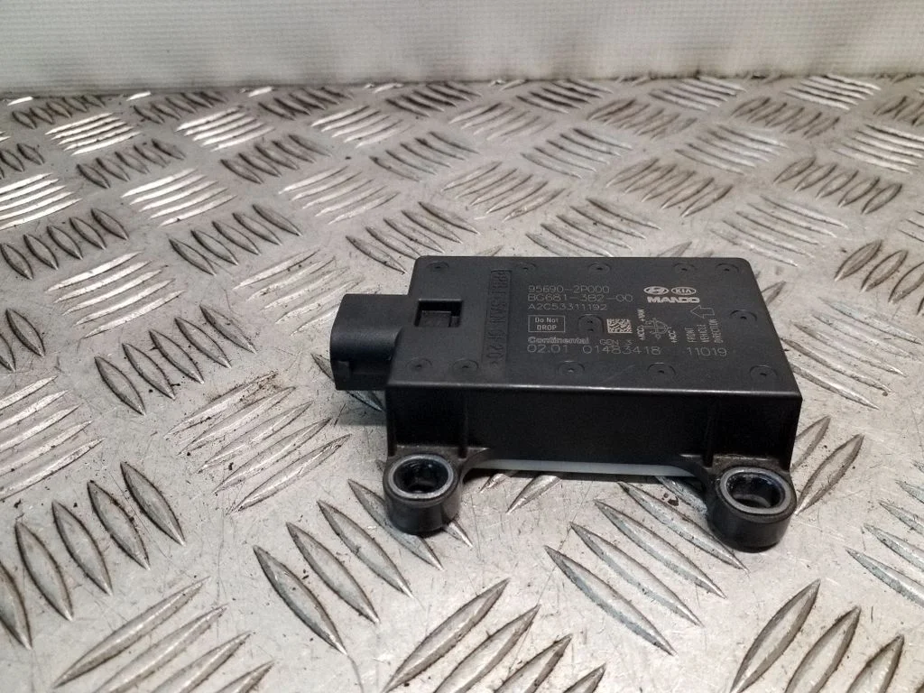 ESP acceleration yaw rate sensor – KIA Sorento (2010-2014)