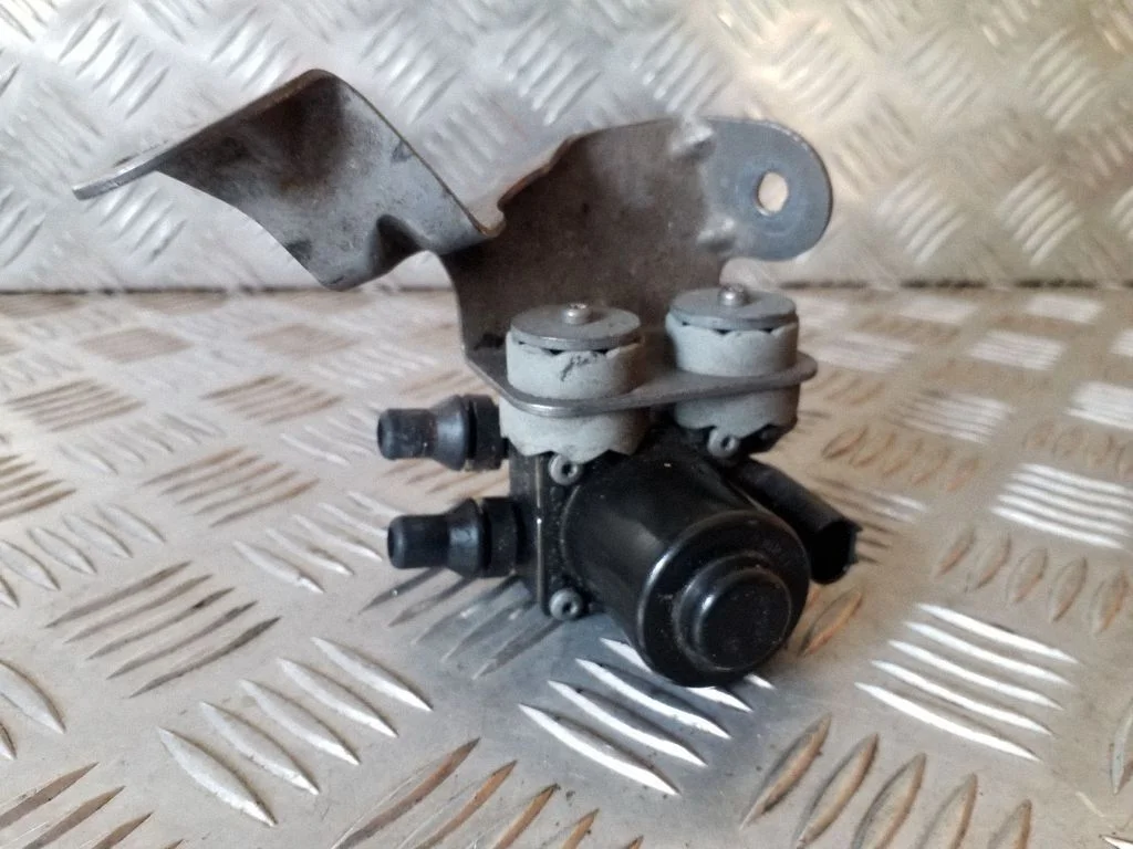 Coolant heater control valve