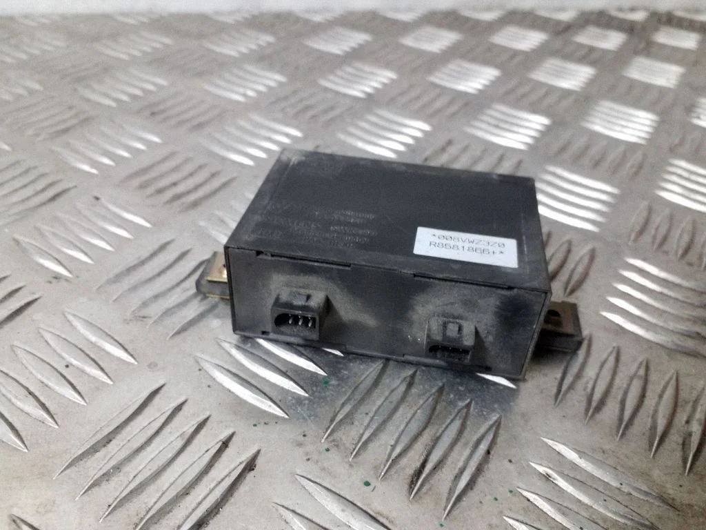 Immobilaiseri juhtplokk 1H0953257B
