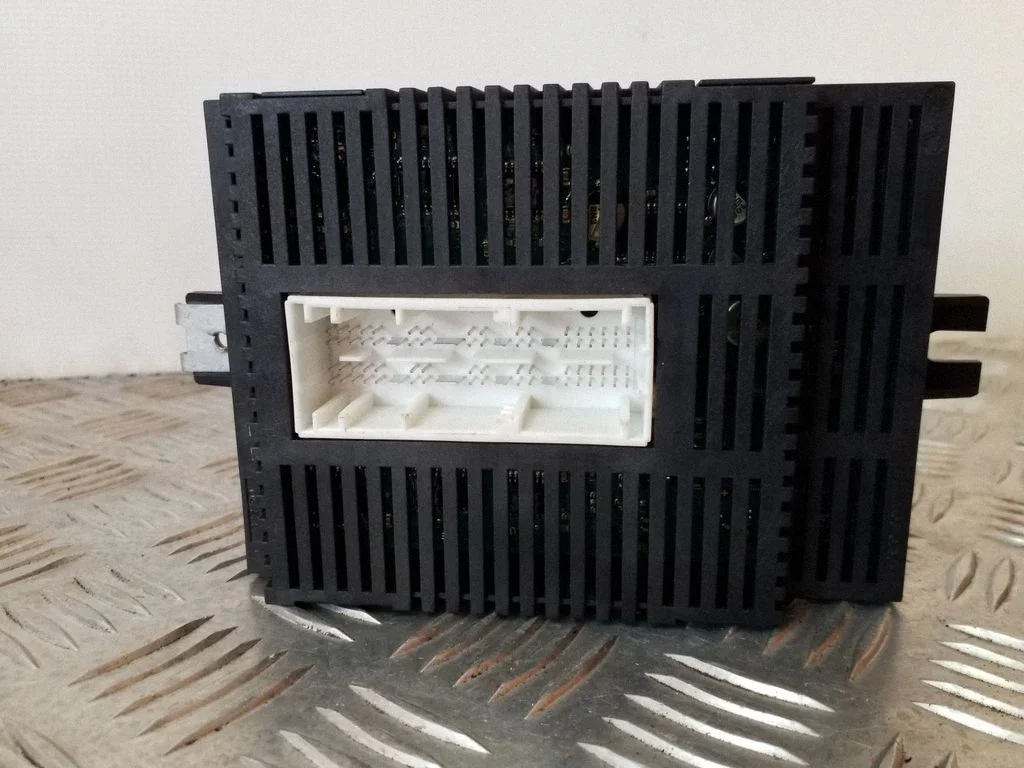 Light module LCM 9180756