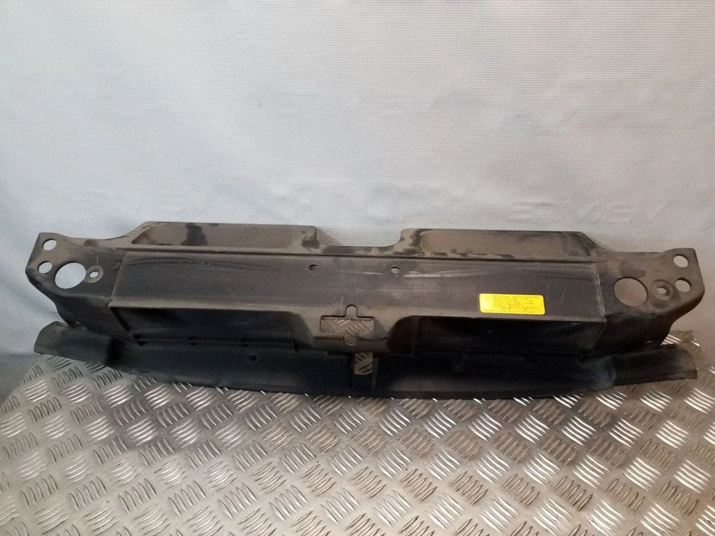 Radiator trim 8641026910