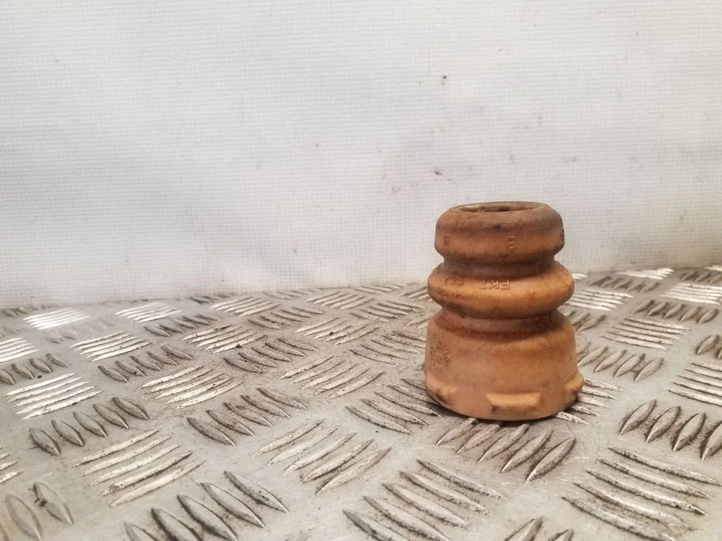 Priekinis amortizatoriaus slopintuvas (atboinikas)