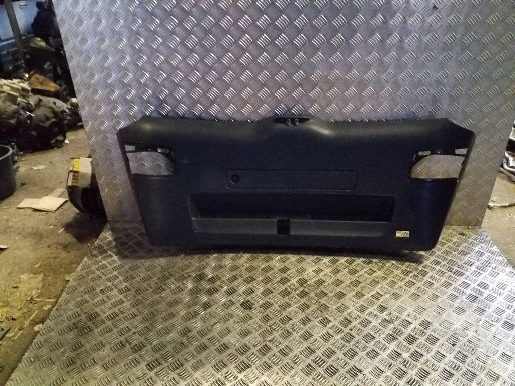 Tailgate trim – Audi Q5 SQ5 8R (2008-2017)