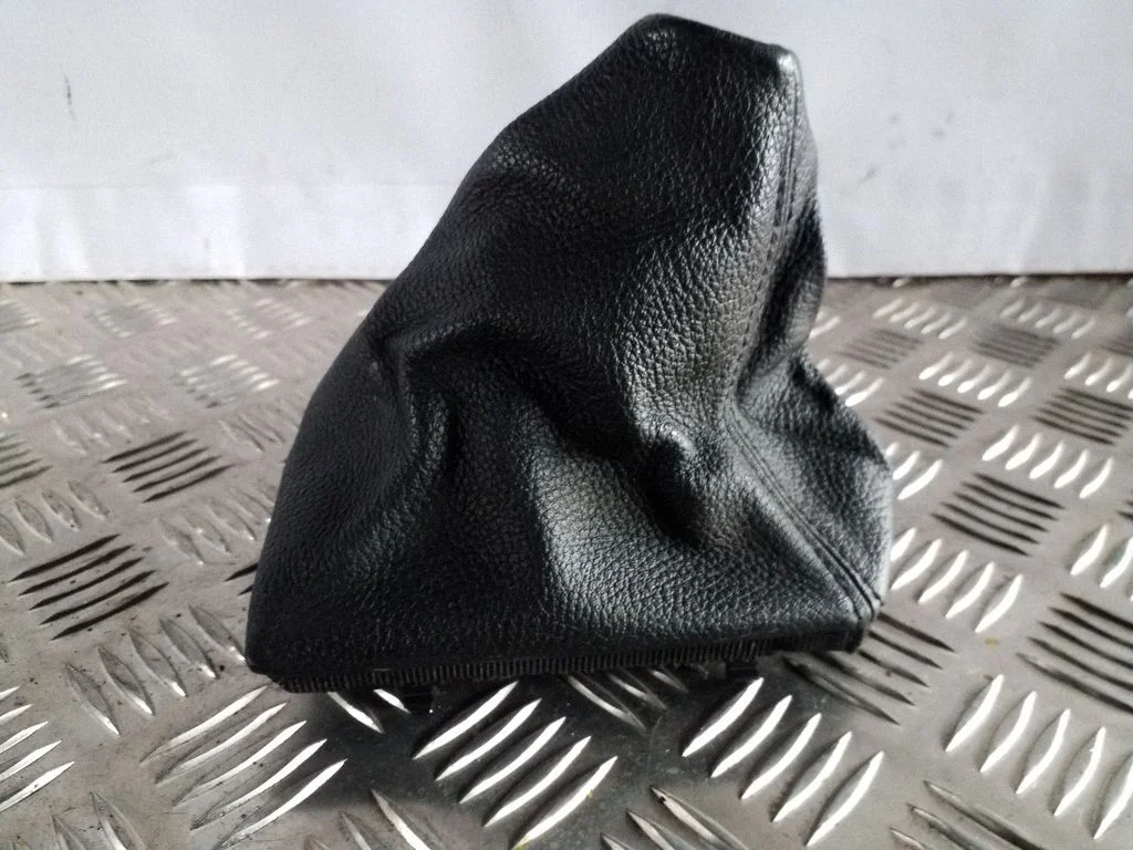 Gear lever shifter trim leather/knob 3427935