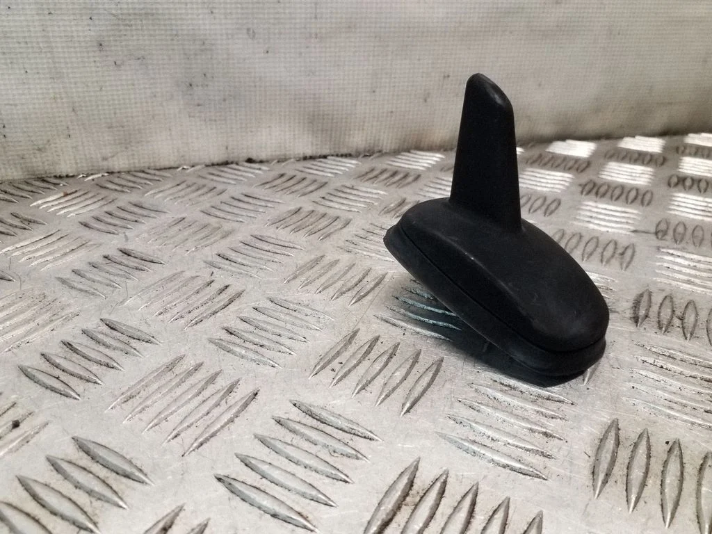 Aerial GPS antenna 1K0035507L