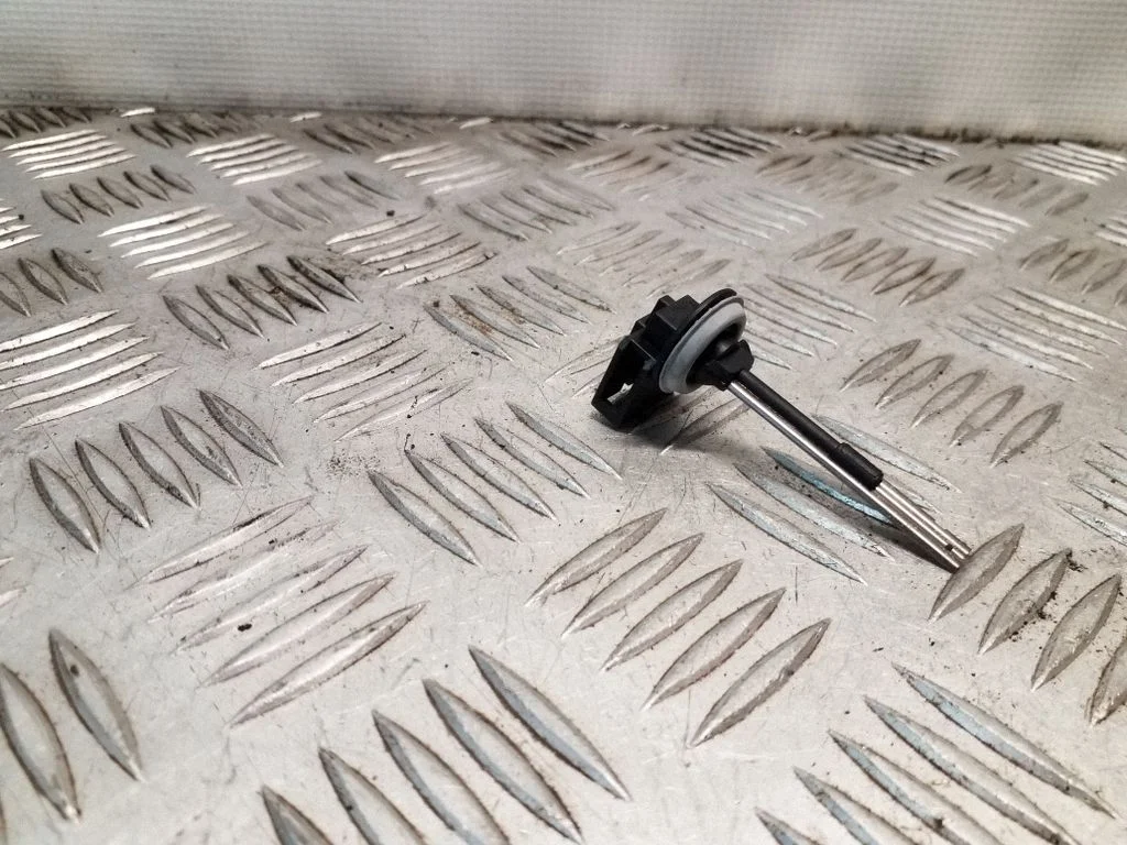 Salona temperatūras sensors 6Q0820539