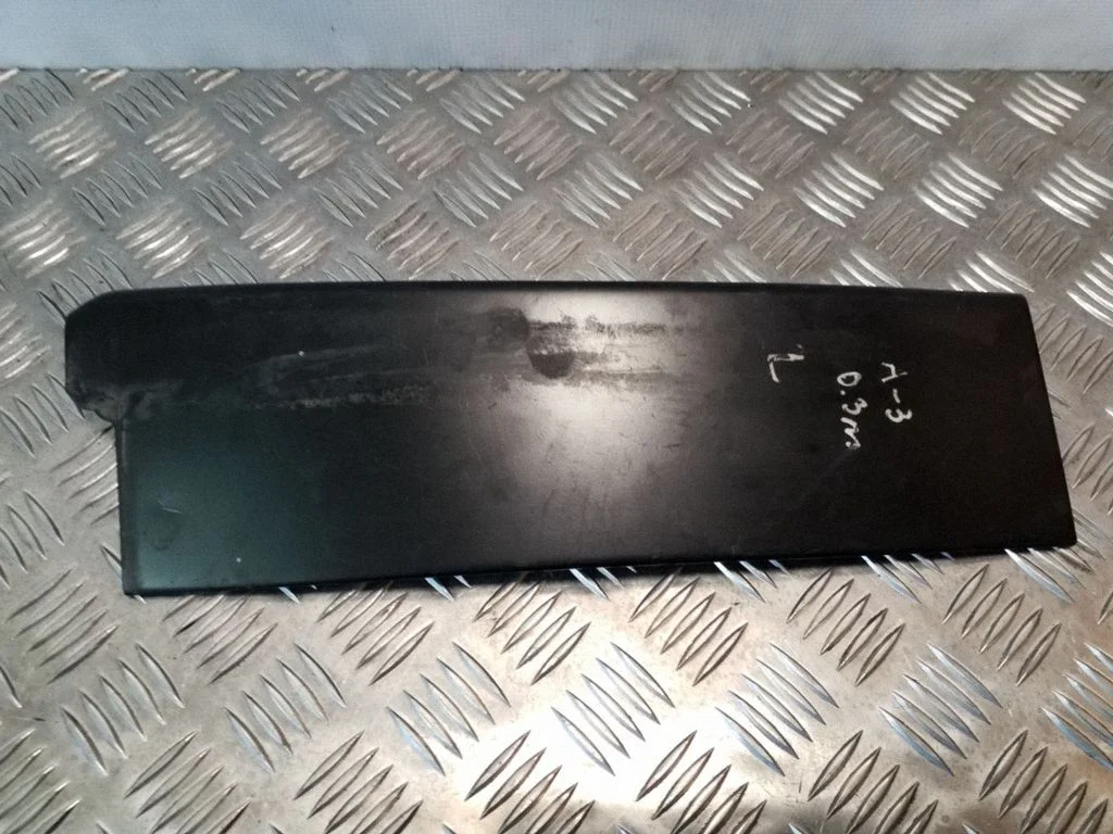 Other sill/pillar trim element 8P3853289B