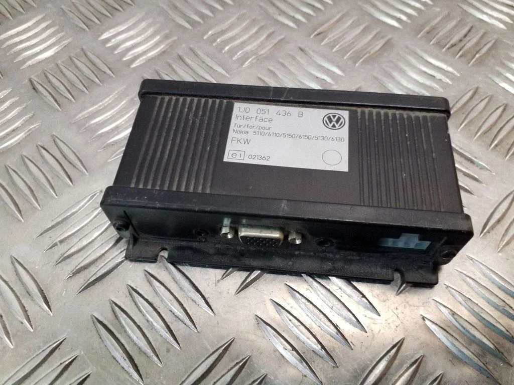 Telefono valdymo blokas