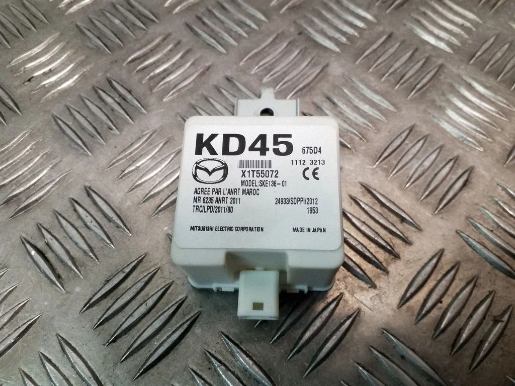 Keyless (KESSY) go control unit/module KD45675D4