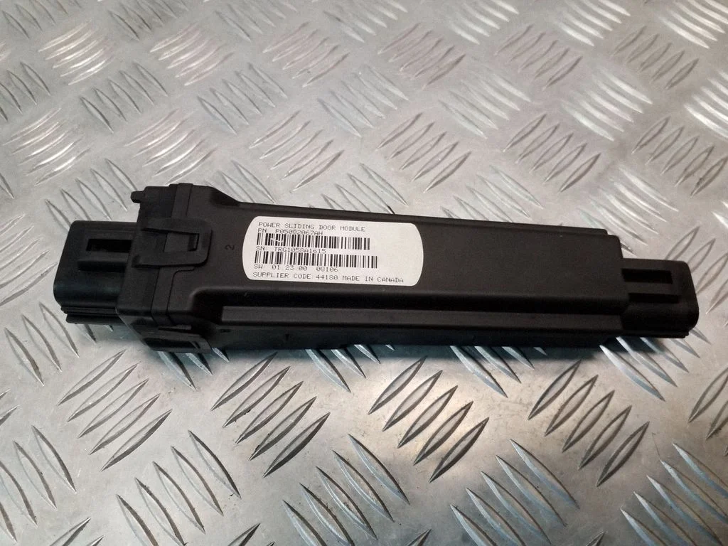 Šoninių slankiojančių durų ECU modulis