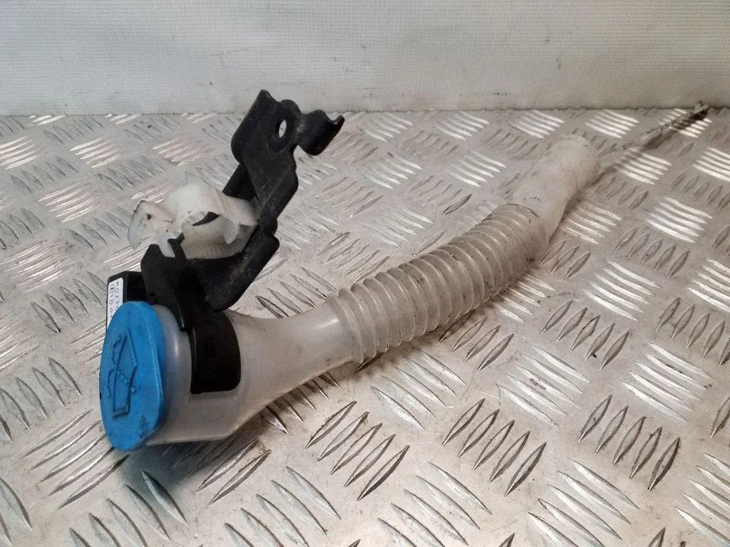 Window washer liquid tank fill tube