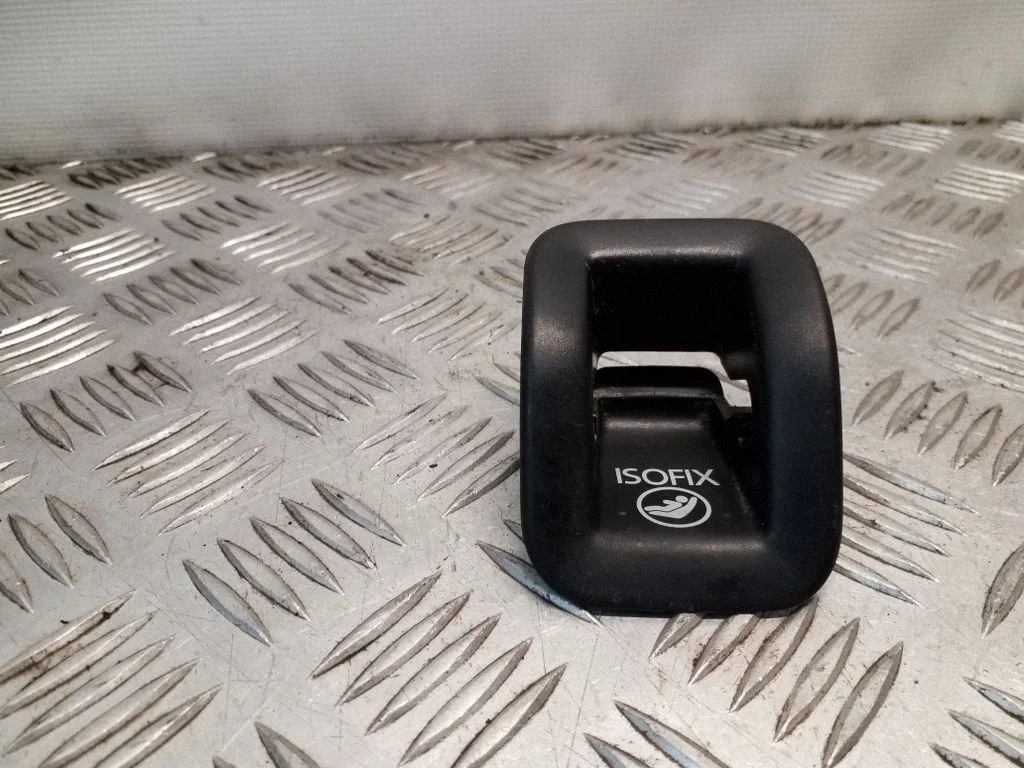 ISOFIX dangtelis