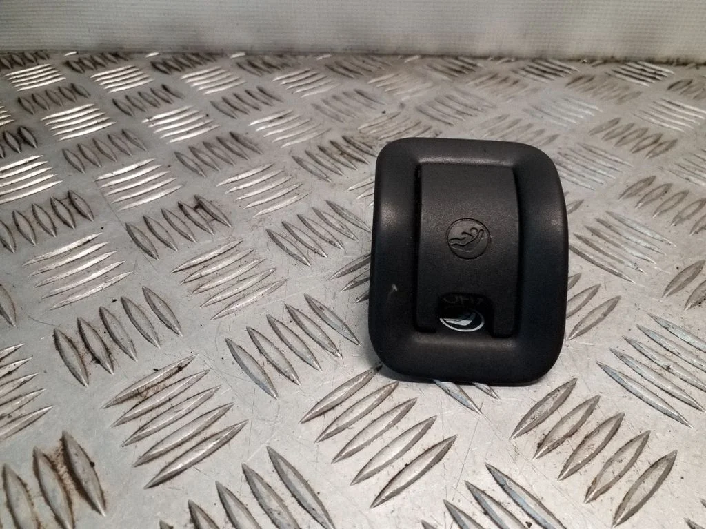 ISOFIX dangtelis
