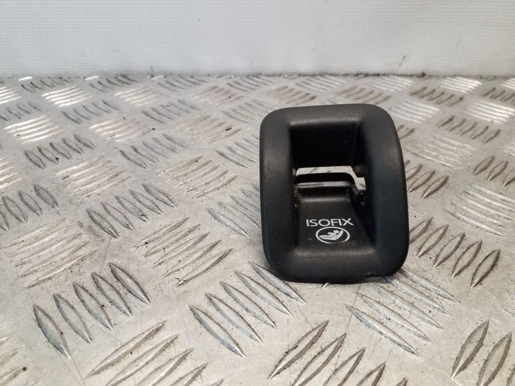 ISOFIX dangtelis