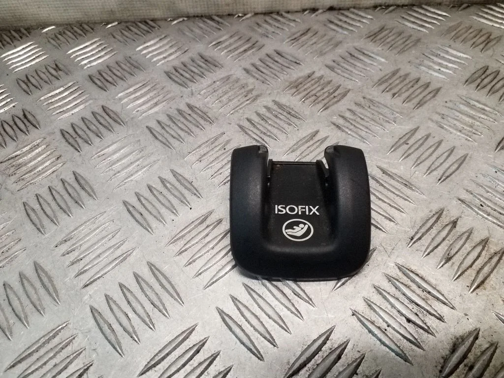 ISOFIX dangtelis