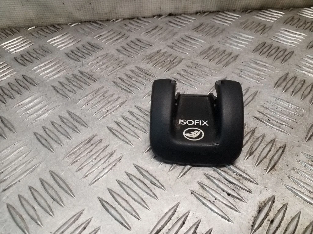 ISOFIX dangtelis