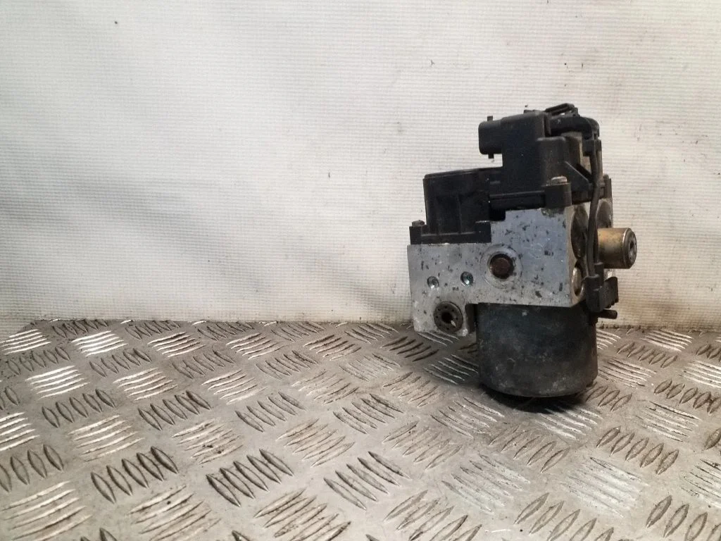 ABS-plokk – Volkswagen Passat B5 (1997-2000)