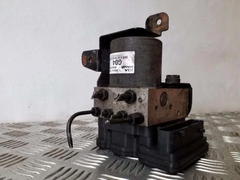 Pompa ABS 589102P900