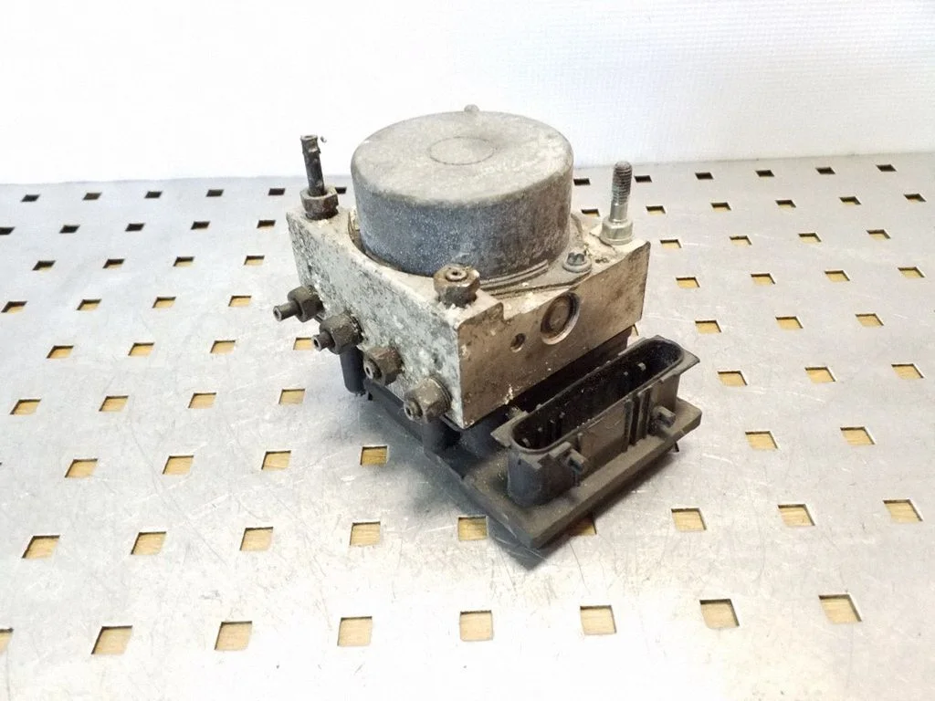 ABS-plokk 0265800518 – Nissan Note (E11) (2006-2014)
