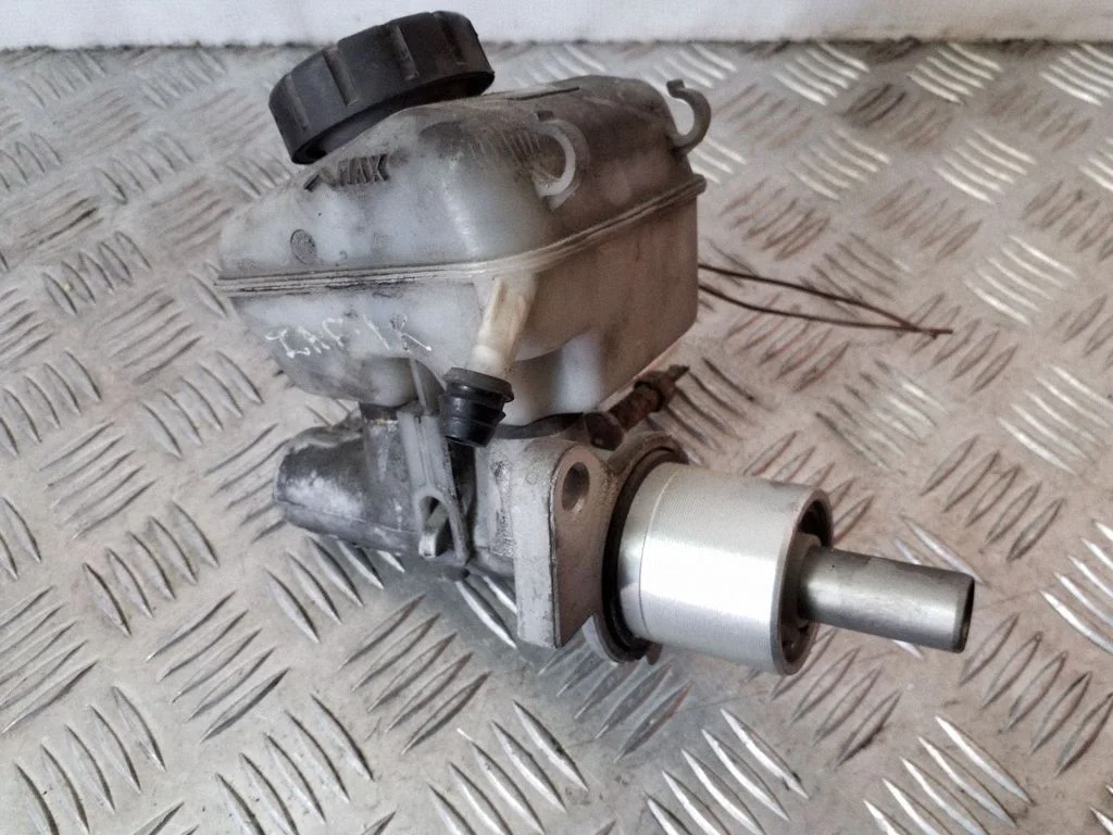 Master brake cylinder – Opel Zafira A (1999-2005)
