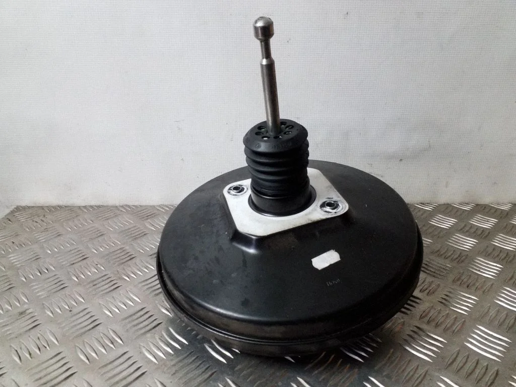 Serwo hamulcowe 13434019