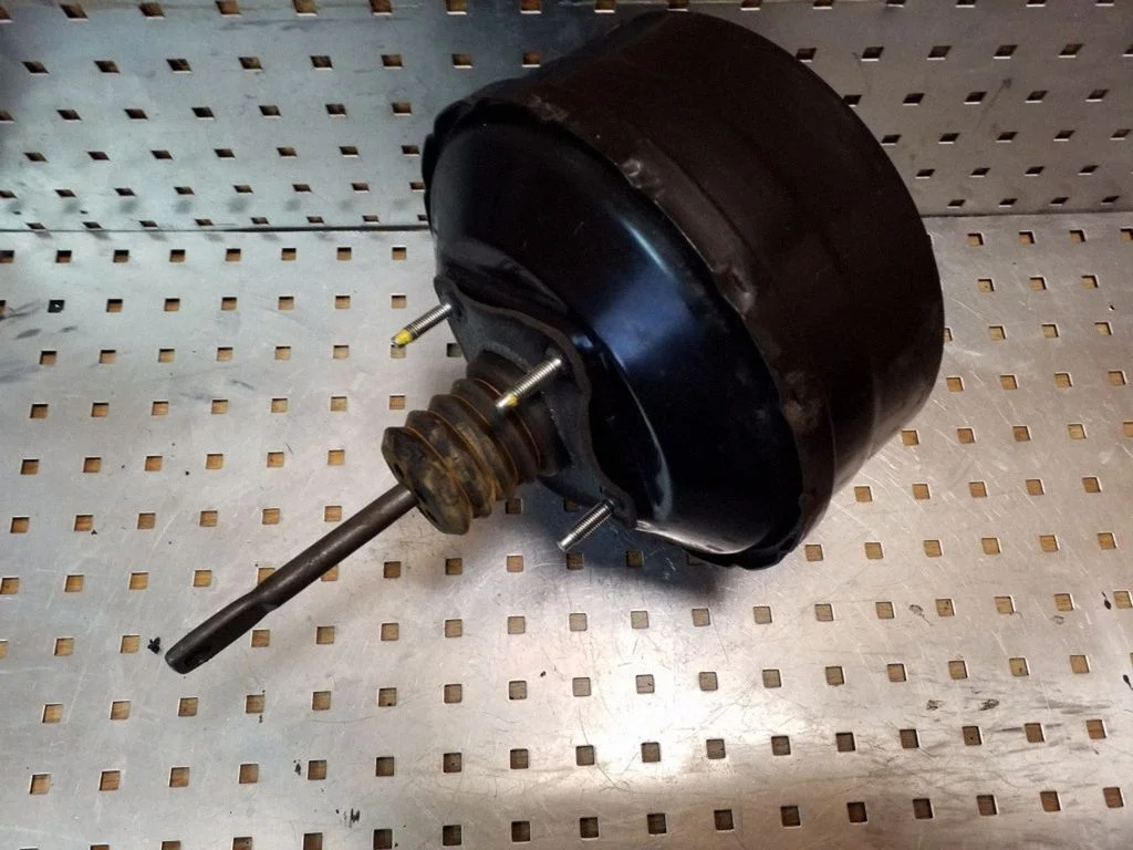 Brake booster P96626003