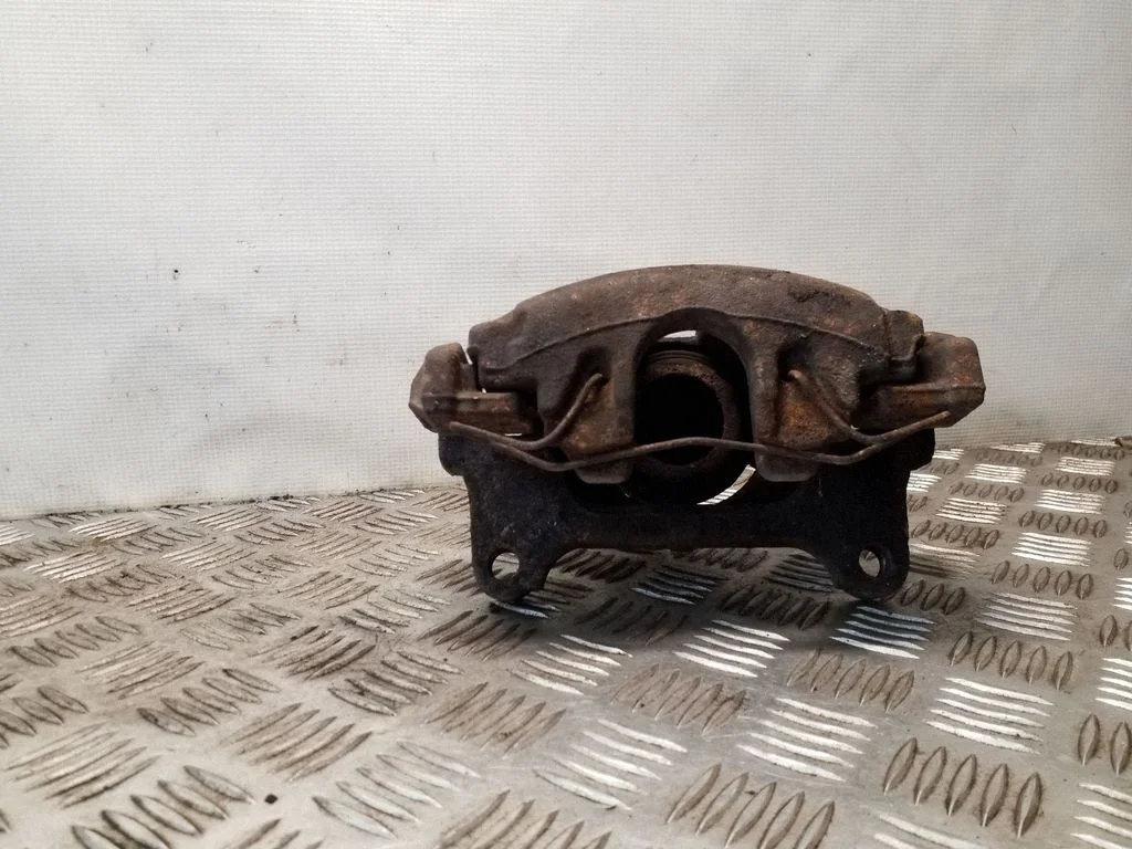 Esimene pidurisadul – parem