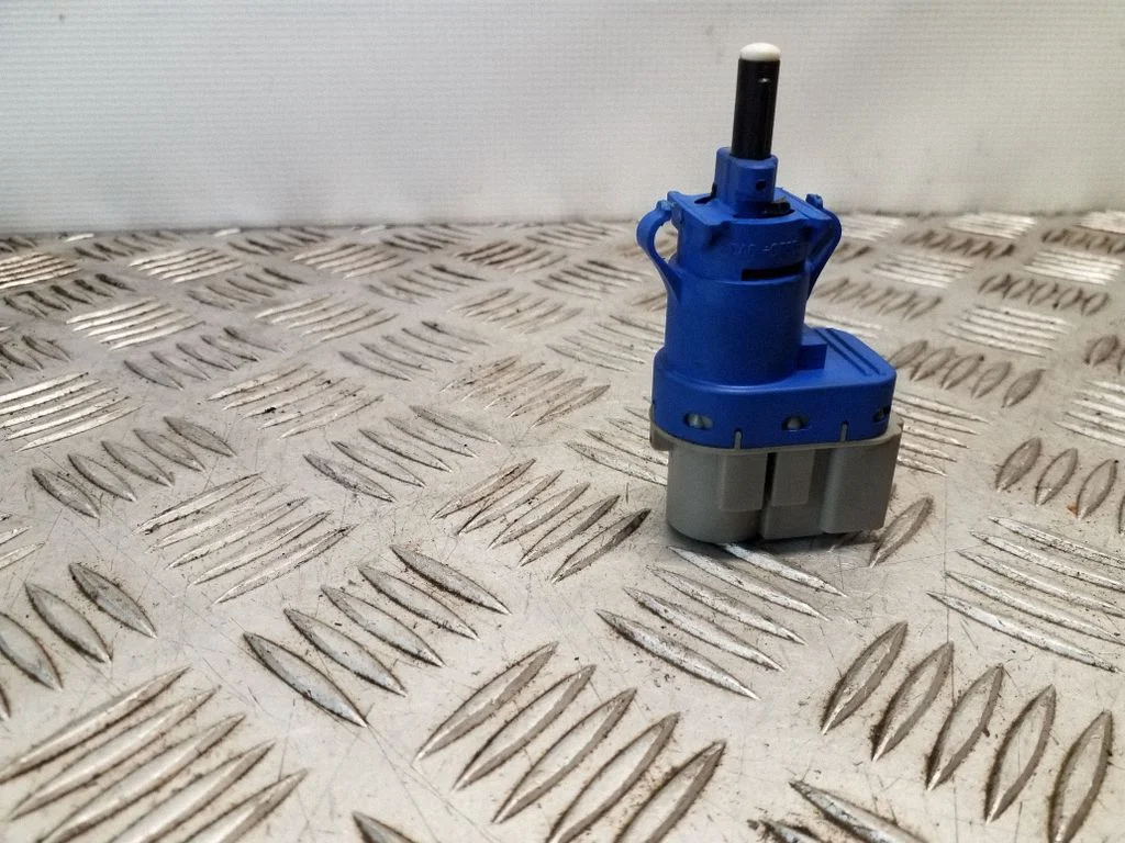 Piduripedaali andur 8T4T9G854AA