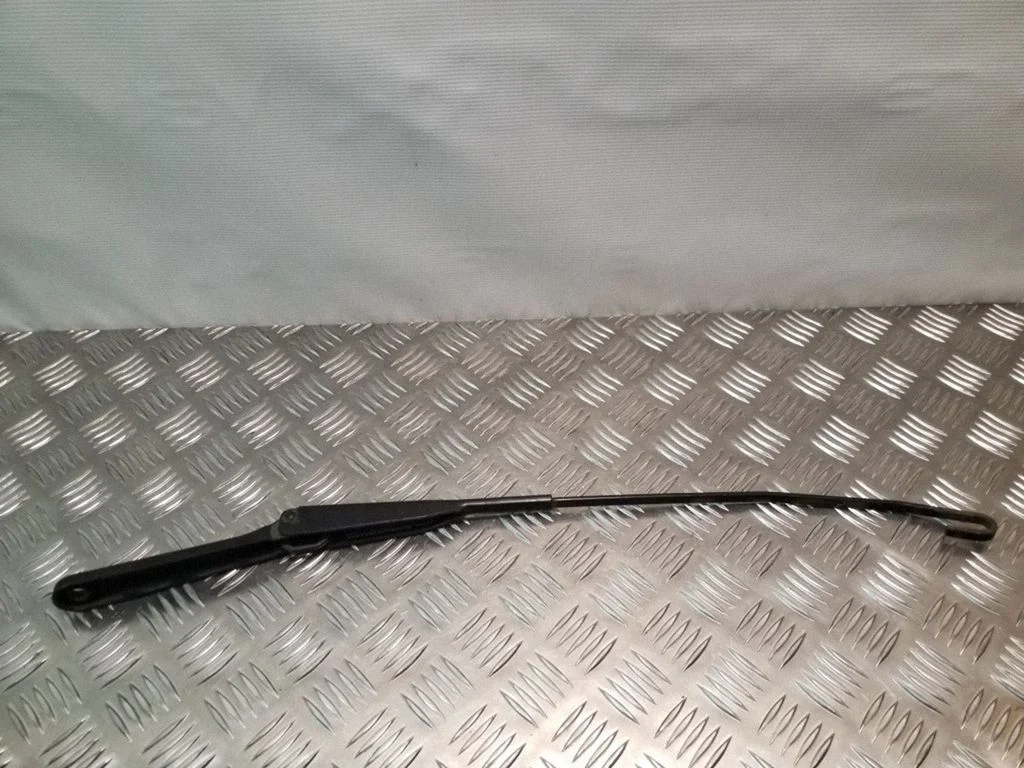 Priekšējā stikla tīrītāja svira 7700311585