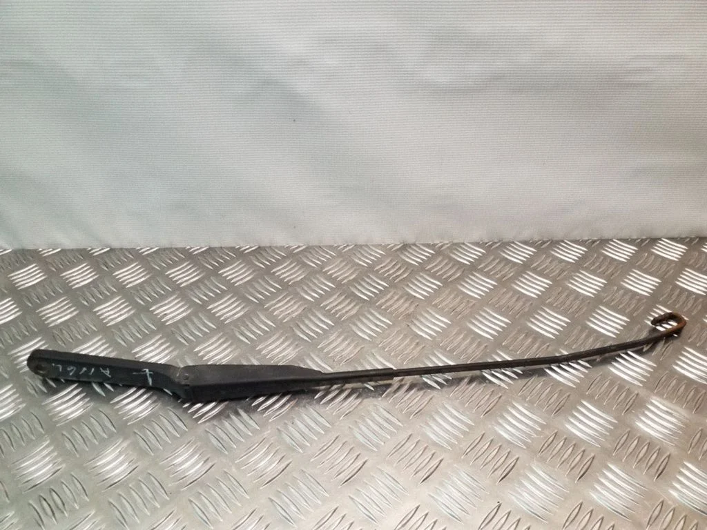 Priekšējā stikla tīrītāja svira 7700311585