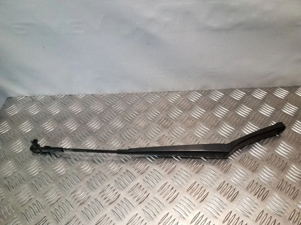 Front wiper blade arm 8P1955409B