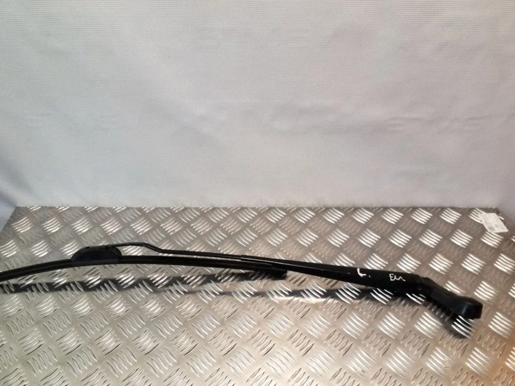 Esiklaasi kojameeste kang 04717365B