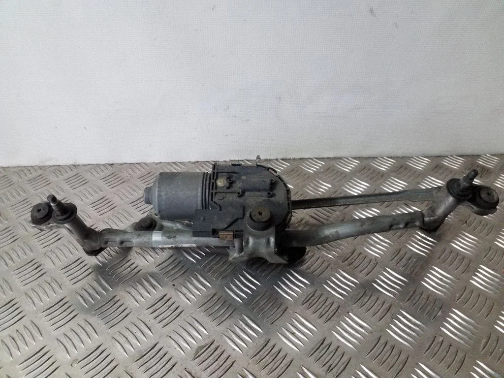 Front wiper linkage and motor 1T2955023A