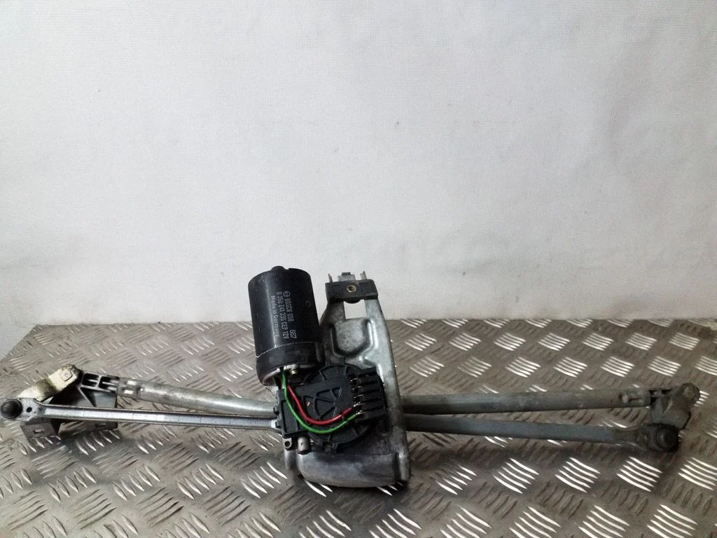 Front wiper linkage and motor 4A1955023C