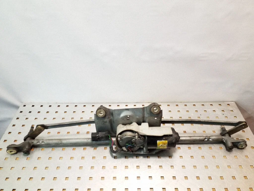 Front wiper linkage and motor – Jeep Grand Cherokee (WJ) (1999-2004)