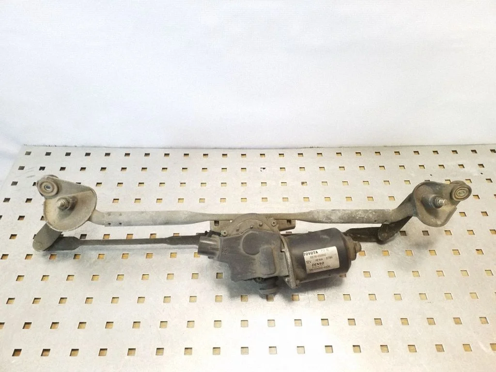 Kojameeste mehhanismi komplekt – Toyota Avensis T250 (2003-2006)