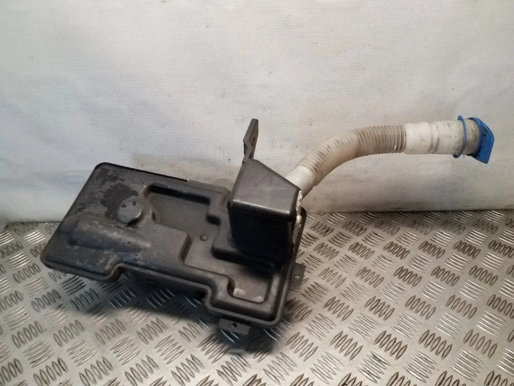 Klaasipesuvedeliku paak 5N0955453