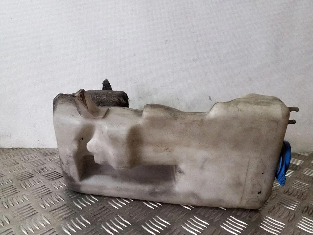Windshield washer fluid reservoir/tank 4A0955453B