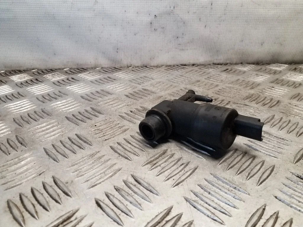 Klaasipesuvedeliku pump (klaaside) 9641553880