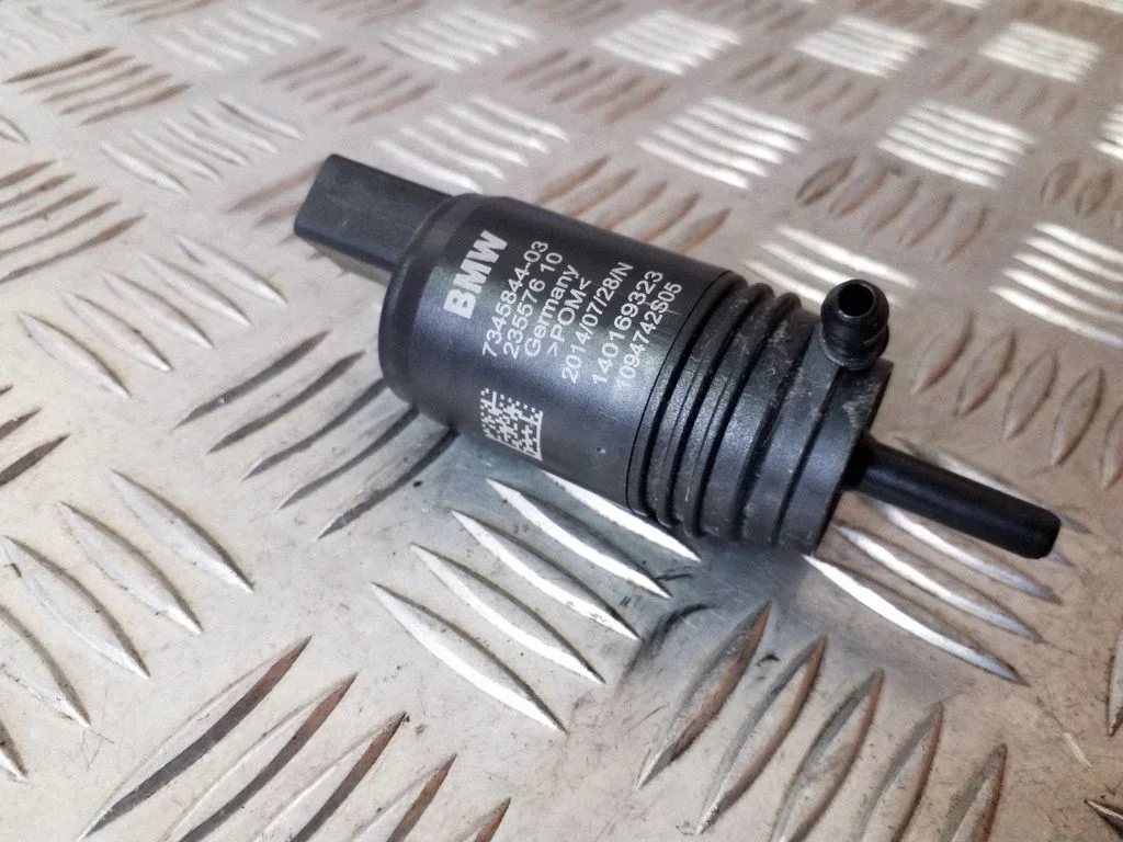 Windscreen/windshield washer pump 7345844
