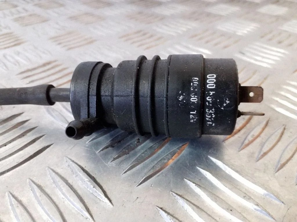 Klaasipesuvedeliku pump (klaaside)