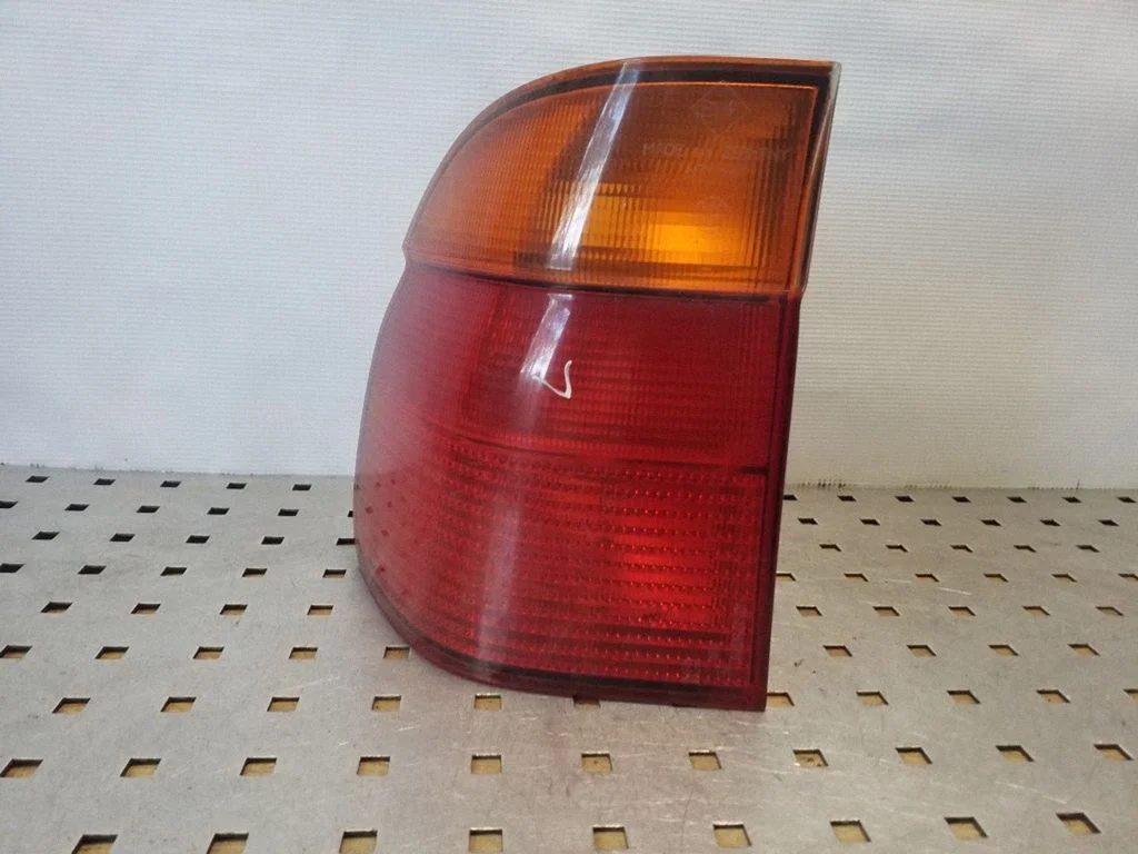 Rear/tail lights – BMW 5 Series E39 (1996-2003)