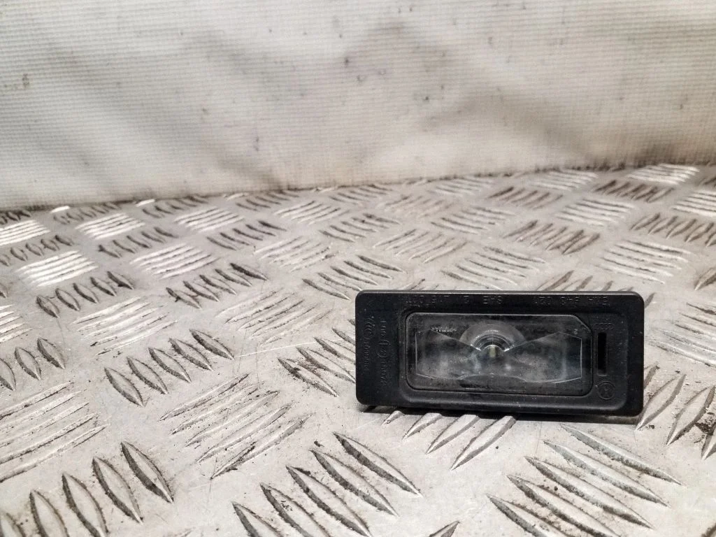 Number plate light 5NA943021