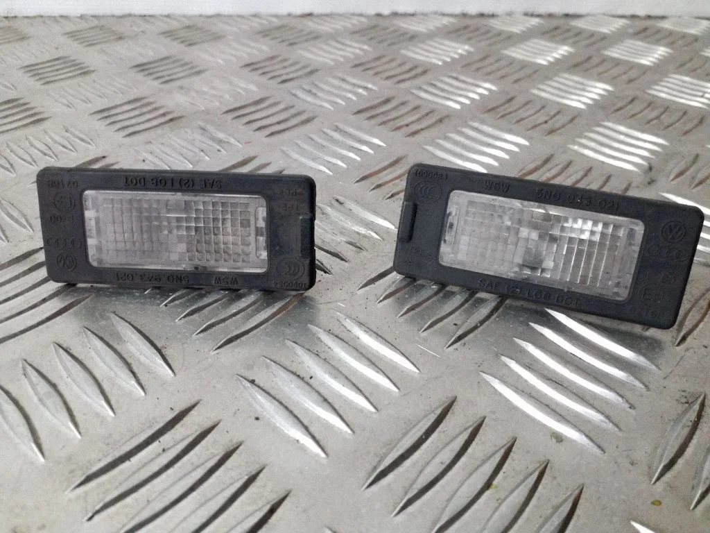 Number plate light 5N0943021