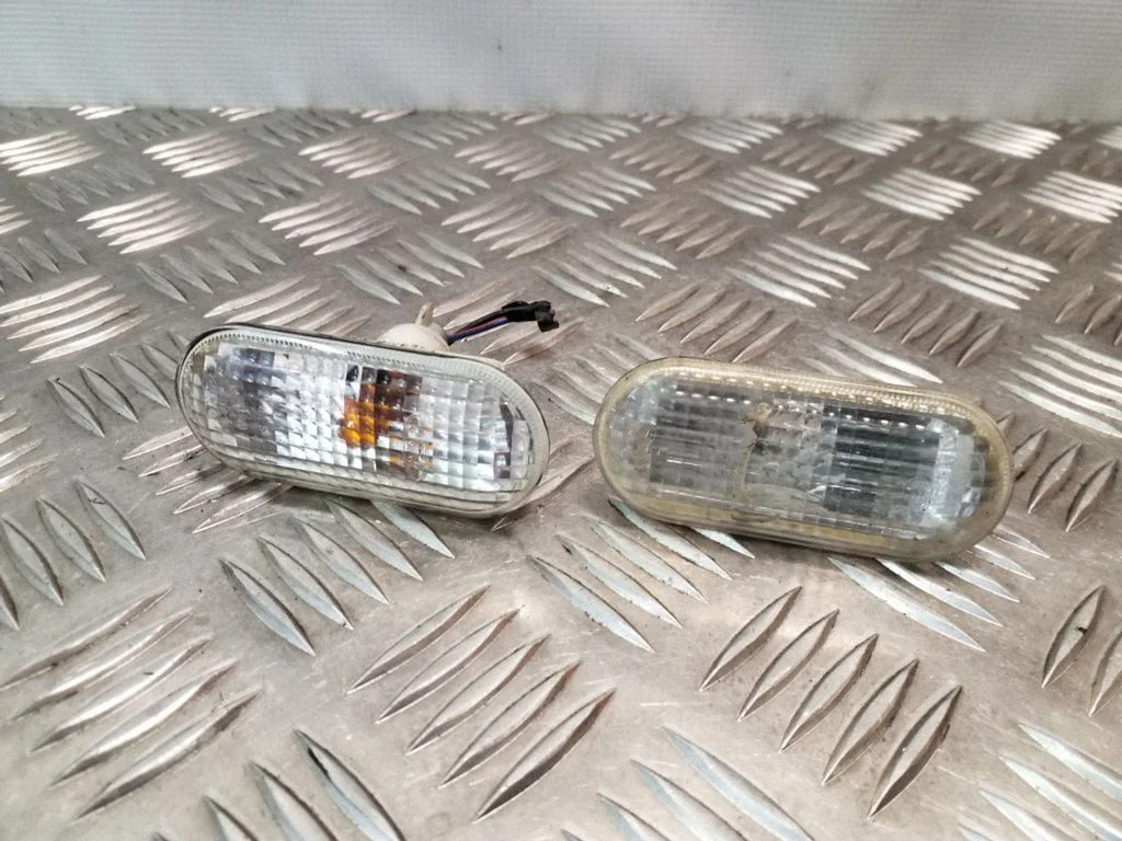 Poritiiva suunatuli – Ford Focus C-MAX (2003-2010)