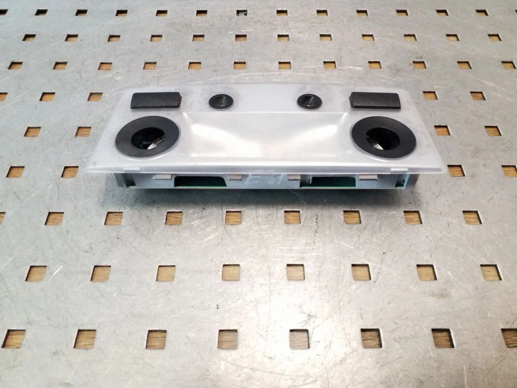 Esiistmete valgustustuli – BMW 5-seeria E60 E61 (2004-2010)