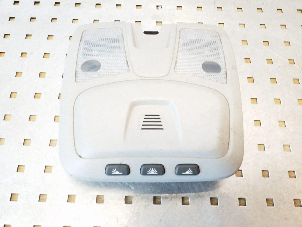Front seat light 30669623