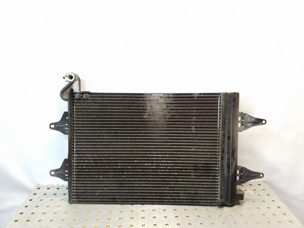 A/C cooling radiator (condenser)