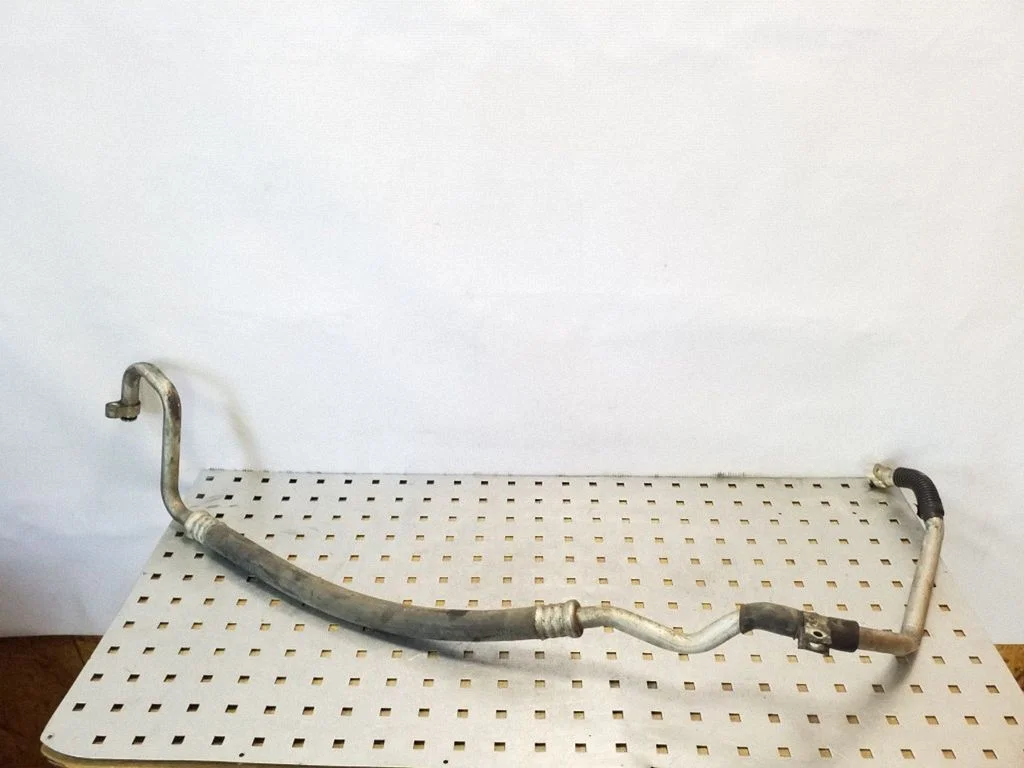Air conditioning (A/C) pipe/hose
